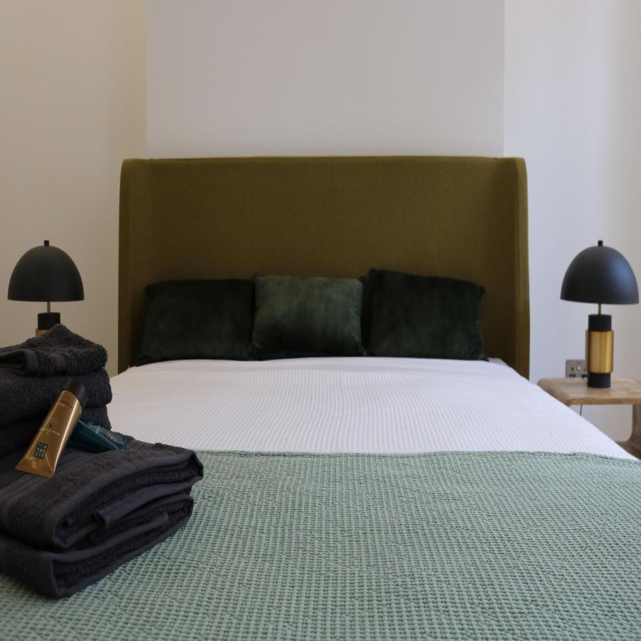Phaedrus Living: City Center Luxury Flat Clarewood Londra Esterno foto